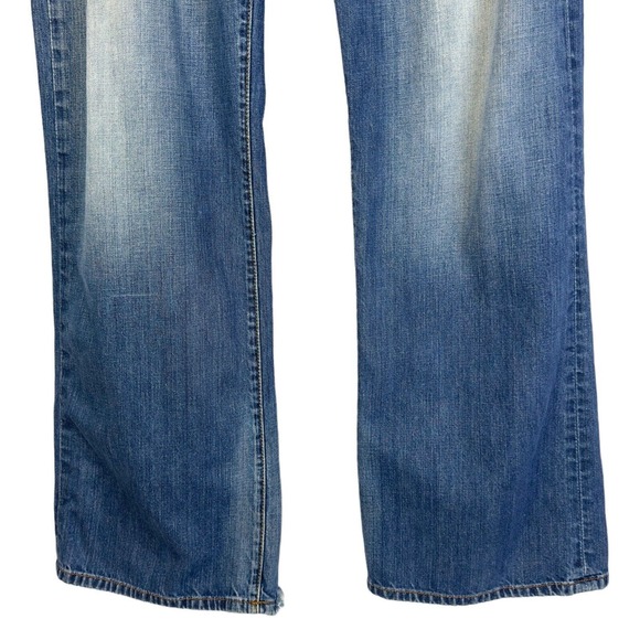 Lucky Brand Relaxed Bootleg Jeans Mens Size 38x34 Distressed Medium Wash - Picture 3 of 13